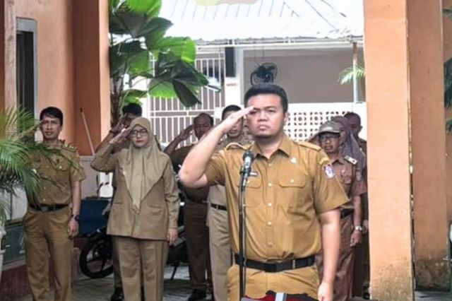 Giat Apel Pagi Lingkup Pemerintah Kecamatan Tamalanrea: Wujudkan Disiplin dan Kekompakan ASN