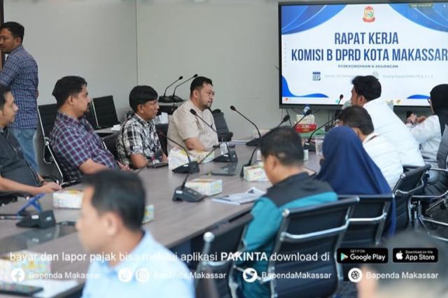 Bapenda Makassar Perkuat Sinergi dengan DPRD Melalui Rapat Kerja Bersama Komisi B