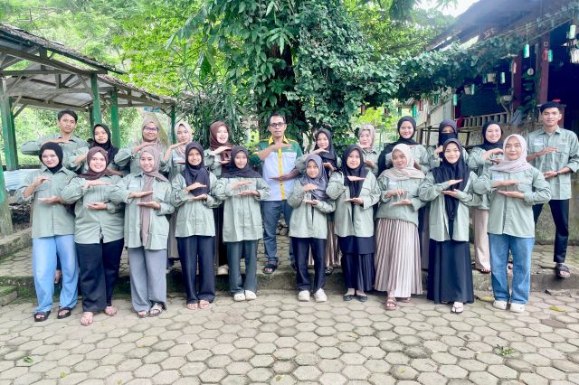 9 Mahasiswa BCB UIN Palopo Terima Bantuan Biaya Riset Penyelesaian Studi Dari BAZNAS RI