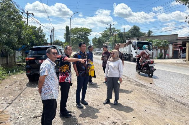 Gerak Cepat Gubernur Sulsel. Kadis DBMBK Sulsel Kunjungi Ruas Sungguminasa-Malino