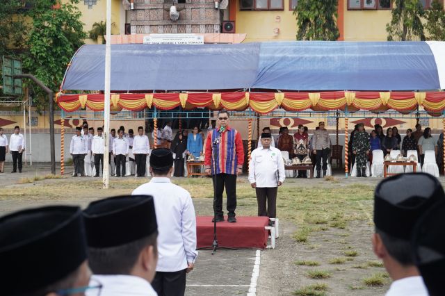 Bupati Tana Toraja Pimpin Upacara HAB ke-80, Perkuat Sinergi dan Kerukunan Umat