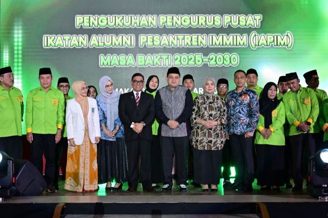 Pengukuhan IAPIM, Wali Kota Makassar Tekankan Pentingnya Pembangunan Moral dan Spiritual