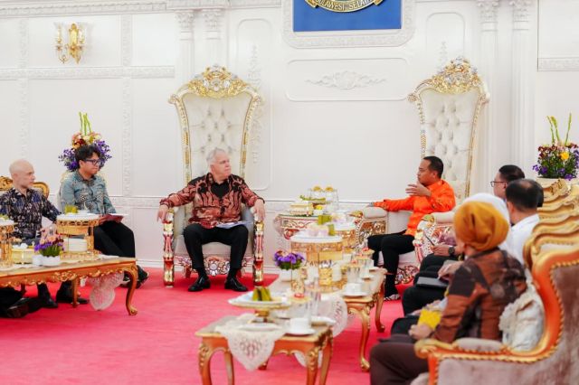 Gubernur Sulsel Sampaikan Pesan Perdamaian Saat Terima Kunjungan Kedubes Amerika Serikat