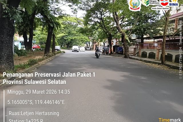Jalan Hertasning Sudah Diaspal, Aroepala Menyusul dengan Aspal Beton