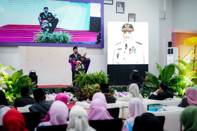 Hari Jadi Enrekang, Gubernur Sulsel Berikan Bantuan Untuk Infrastruktur