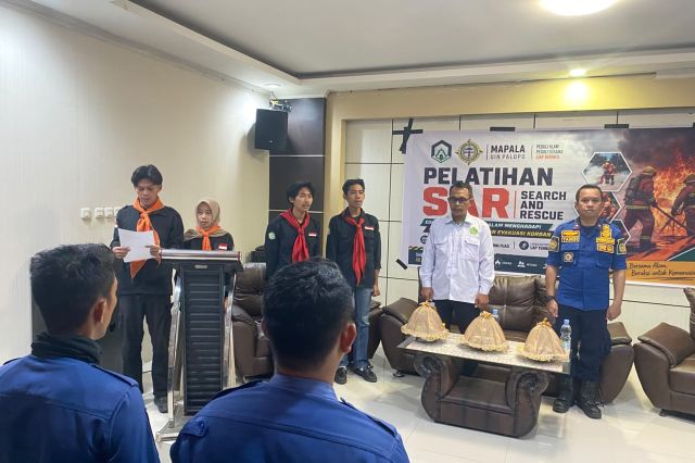 Situasi Kebakaran Dan Evakuasi Korban! Mapala UIN Palopo Gelar Pelatihan SAR
