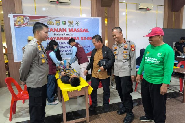 Sambut Hari Bayangkara Ke-80, BAZNAS Palopo Gelar Khitan Massal Gratis