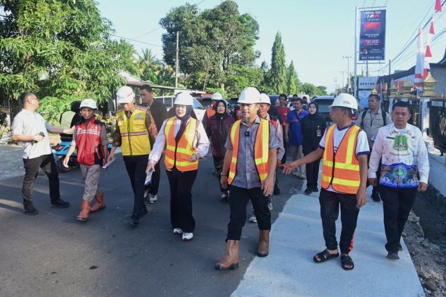 Gubernur dan Wagub Sulsel Tinjau Progres Jalan Ruas Pangkajene-Rappang di Sidrap