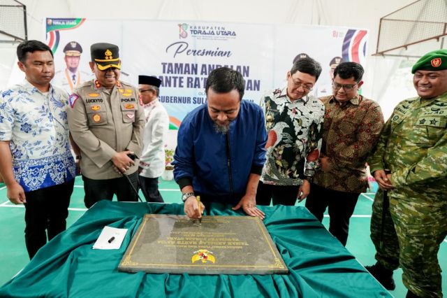 Gubernur Sulsel Resmikan Taman Andalan Rante Ra’da’ di Toraja Utara