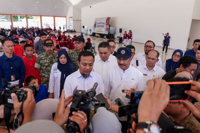 Gubernur Sulsel Dampingi Mensos Tinjau Sekolah Rakyat Terintegrasi 3 di Sudiang