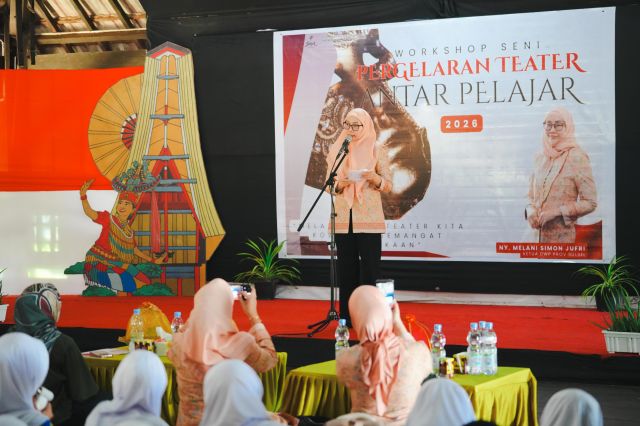 Ketua DWP Sulsel Buka Workshop Teater, 90 Pelajar SMP Asah Kreativitas dan Kearifan Lokal