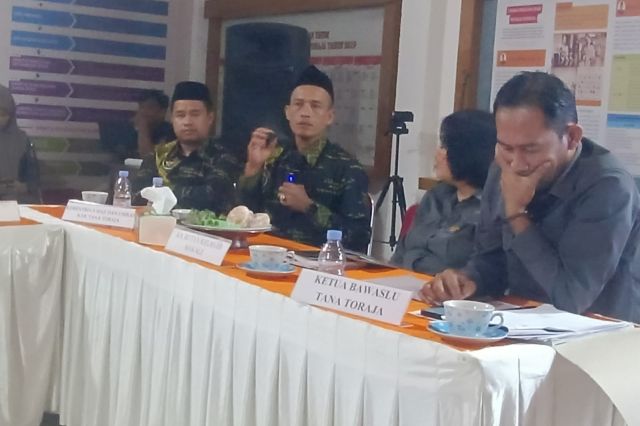 Khaerul H. Beri Apresiasi KPU Tana Toraja, Soroti Pentingnya Evaluasi Data Pemilih