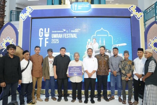 Wali Kota Makassar dan Gubernur Sulsel Launching Festival Garuda Indonesia Umrah Travel