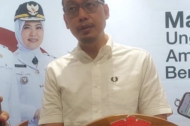 Sekda Zulkifly Sebut Seragam Sekolah Gratis di Makassar Hasil Efisiensi Belanja Daerah