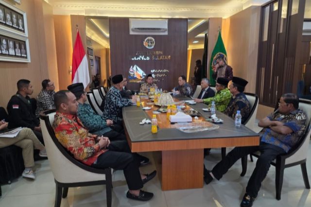 Wakil Walikota Palopo Dampingi Menteri ATR/BPN: Dorong Percepatan Sertifikasi Rumah Ibadah