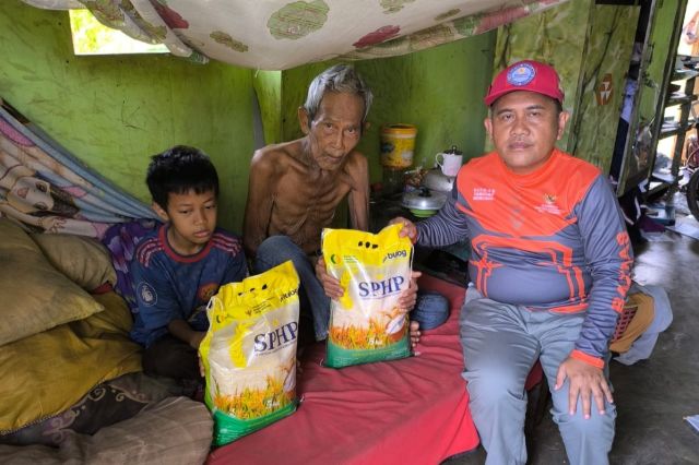 Ditengah Hari Libur, BAZNAS Kota Palopo Kembali Salurkan Bantuan