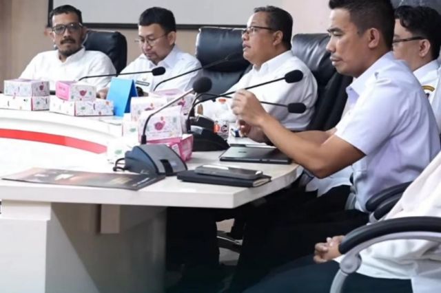 Bappeda Makassar Gelar Rapat Internal dan Pisah Sambut Pejabat Struktural 2026