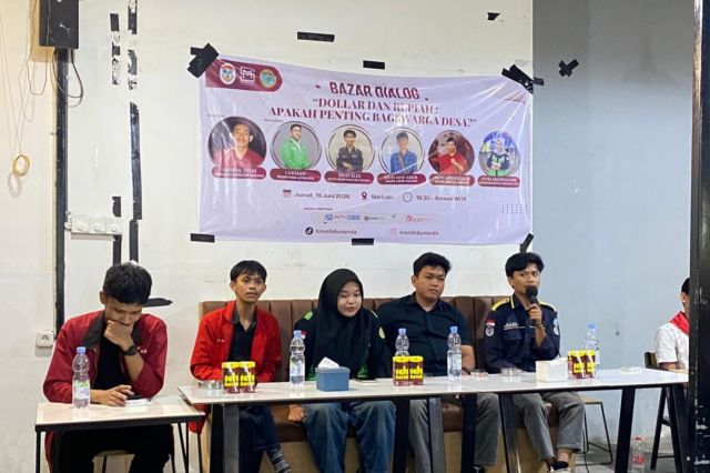 HMM-FEB UNANDA Gelar Bazar Dialog, Dollar Menguat, Warga Desa Tersengat!