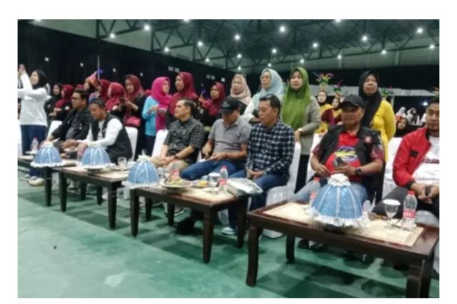 Dispora Kota Makassar bersama Komite Olahraga Rekreasi Masyarakat Indonesia (KORMI) Makassar menggelar Lomba Senam Sehat Rekreasi Masyarakat