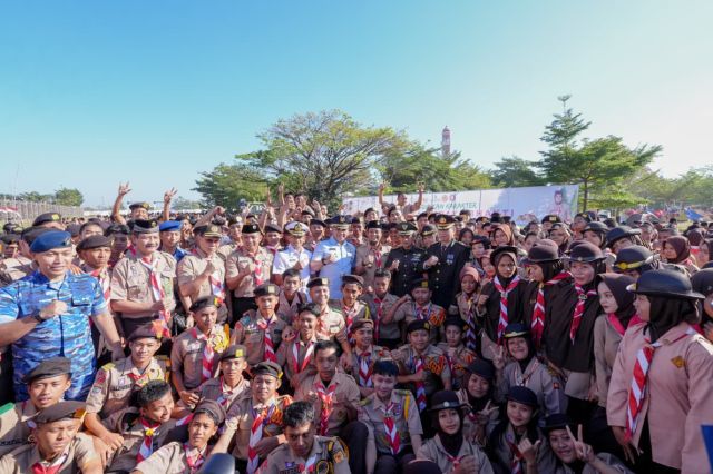 Jadi Pembina Upacara Hari Pramuka, Gubernur Sulsel: Untuk Membentuk Akhlak Moral dan Jiwa Kebersamaan