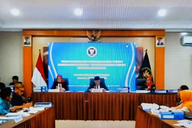 Majelis Hakim Cecar Theofilus Lias Limongan Soal Data 801 Pemilih di Pilkada Tana Toraja
