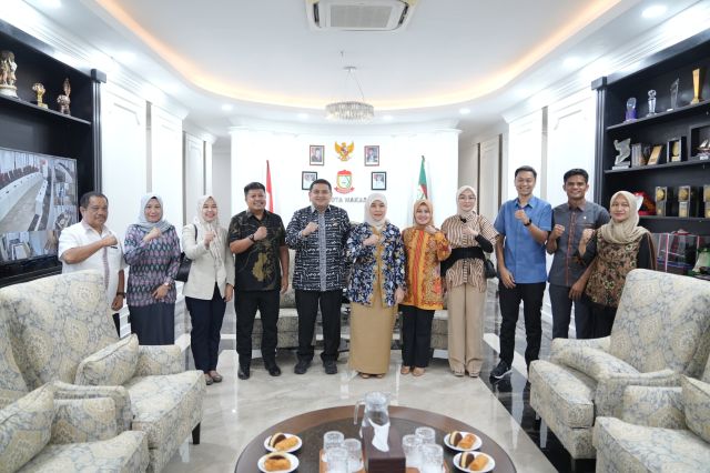 Munafri-Aliyah Gerak Cepat Atasi Masalah SPMB, Berikan Kesempatan Semua Siswa Sekolah