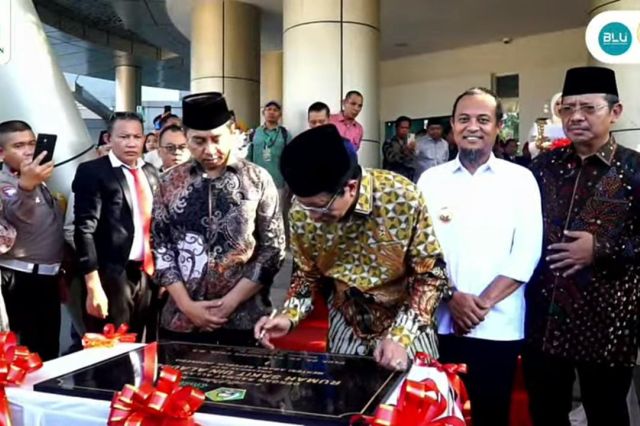 Resmikan RS UIN Alauddin: Menag Berharap Kombinasi Pengobatan Modern dan Tradisional