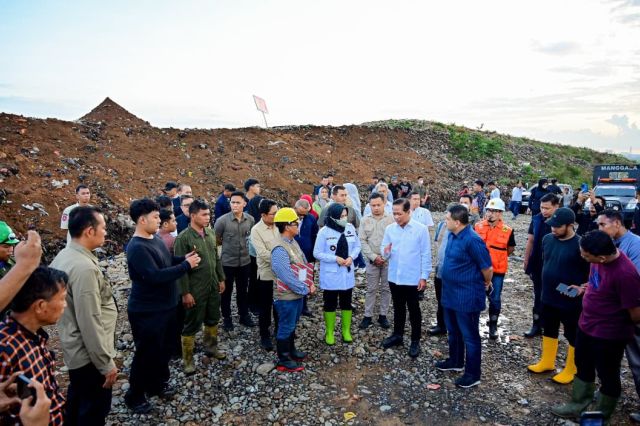 Wakil Gubernur Sulsel Dampingi Menteri Lingkungan Hidup Tinjau TPA Tamangapa