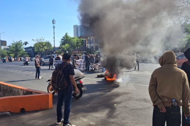 Aliansi Mahasiswa Teknik Desak Rektor Copot Direktur ICT, Tuding Terlibat Jual Beli Nilai