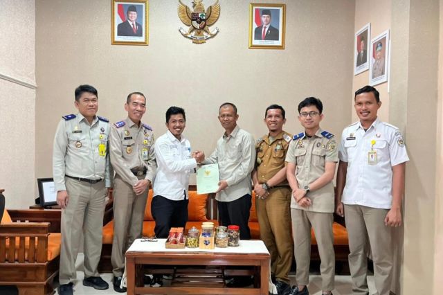 Sertifikat Wakaf Masjid Nurul Rahmah Boting Diserahkan, Perkuat Pengamanan Aset Wakaf di Palopo
