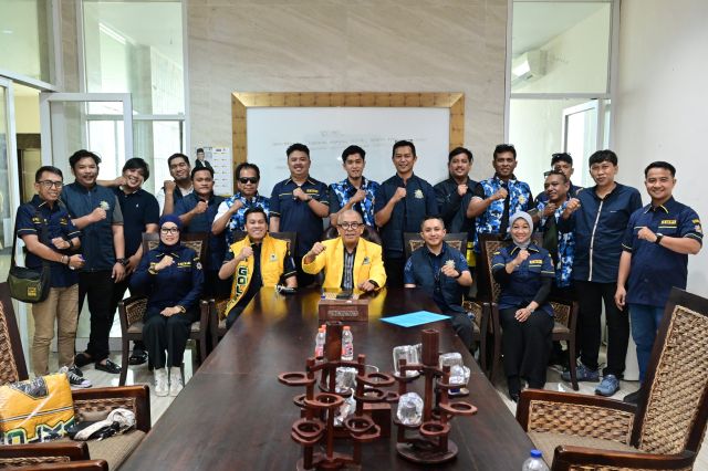 AMPI Sulsel Serahkan Rekom, IAS : AMPI adalah Sekolah Politik Pertama Saya