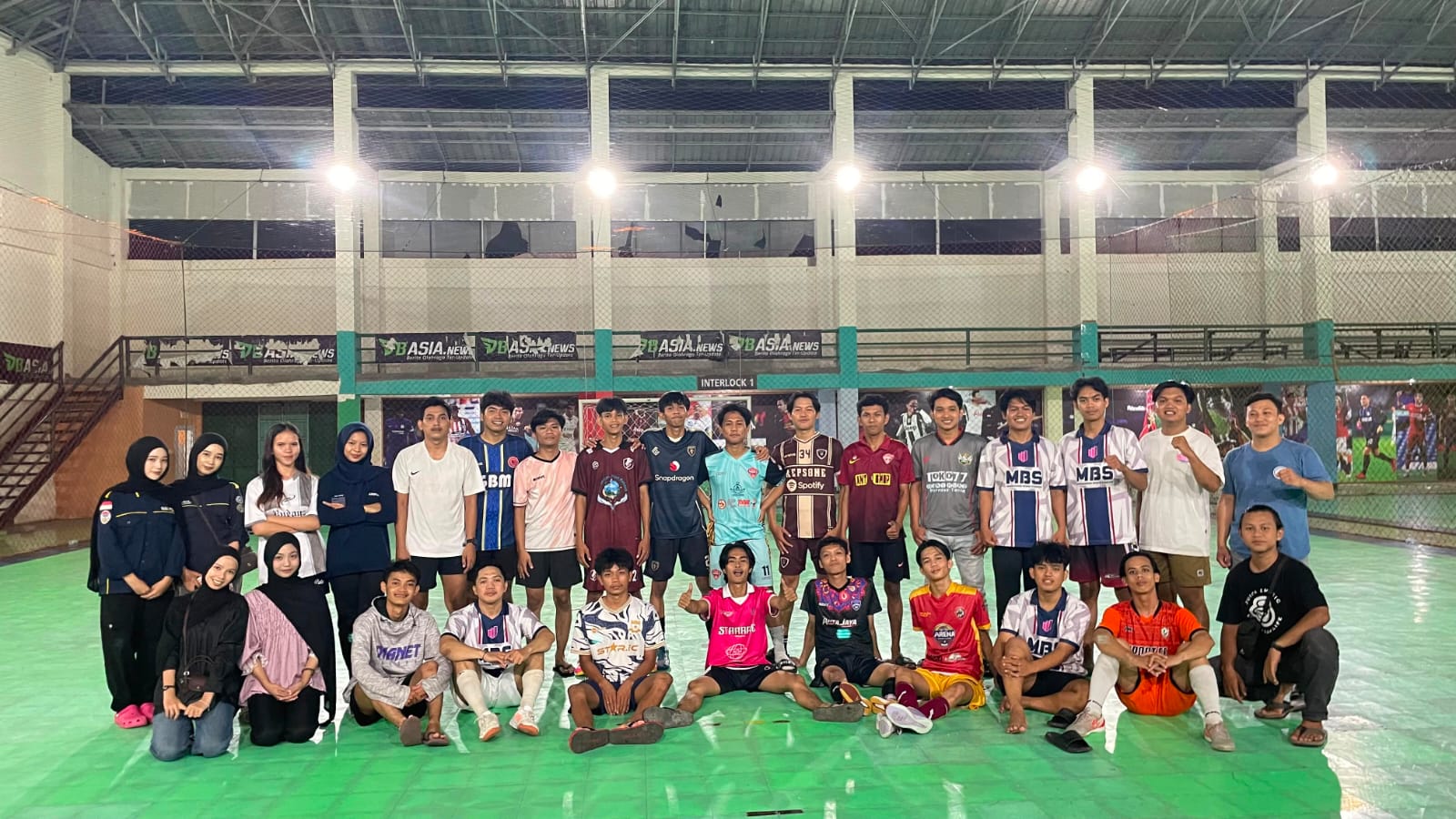 Fun Futsal & Badminton Mahasiswa Manajemen Se-Palopo, Perkuat Silaturahmi dan Sinergi